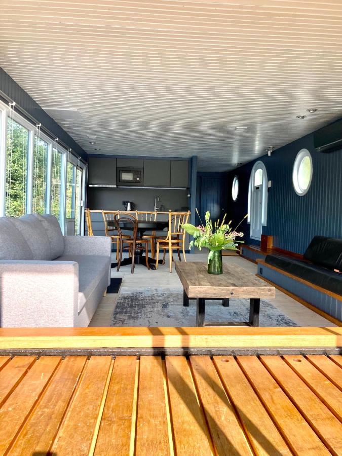 Houseboat - Best Place In Praga Zewnętrze zdjęcie